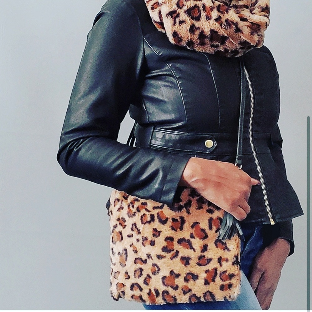 Cheetah Printed Fuzzy Clutch
